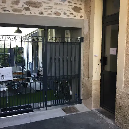 Les Meubles De Luchon - La Perle Bleue - Centre Luchon, Beau T2, 2 A 4 Personnes, Wifi Lägenhet Bagnères-de-Luchon